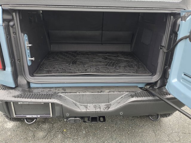 Certified 2023 Ford Bronco Badlands w/ Sasquatch Package AWD/4WD image 32