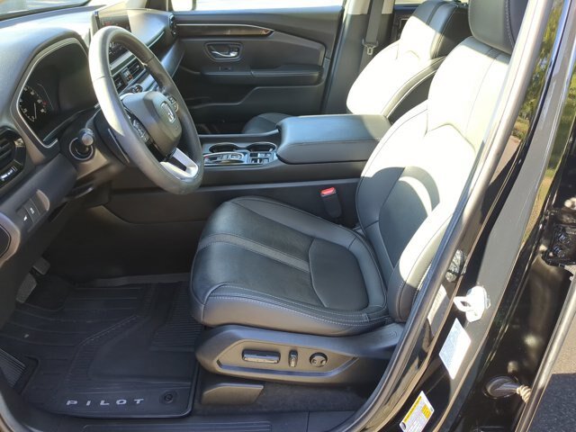 Used 2025 Honda Pilot EX-L image 15