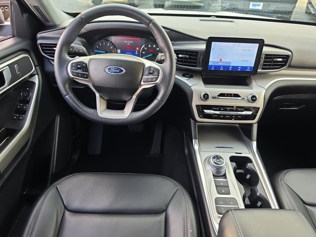 Certified 2023 Ford Explorer XLT w/ Equipment Group 202A RWD image 20
