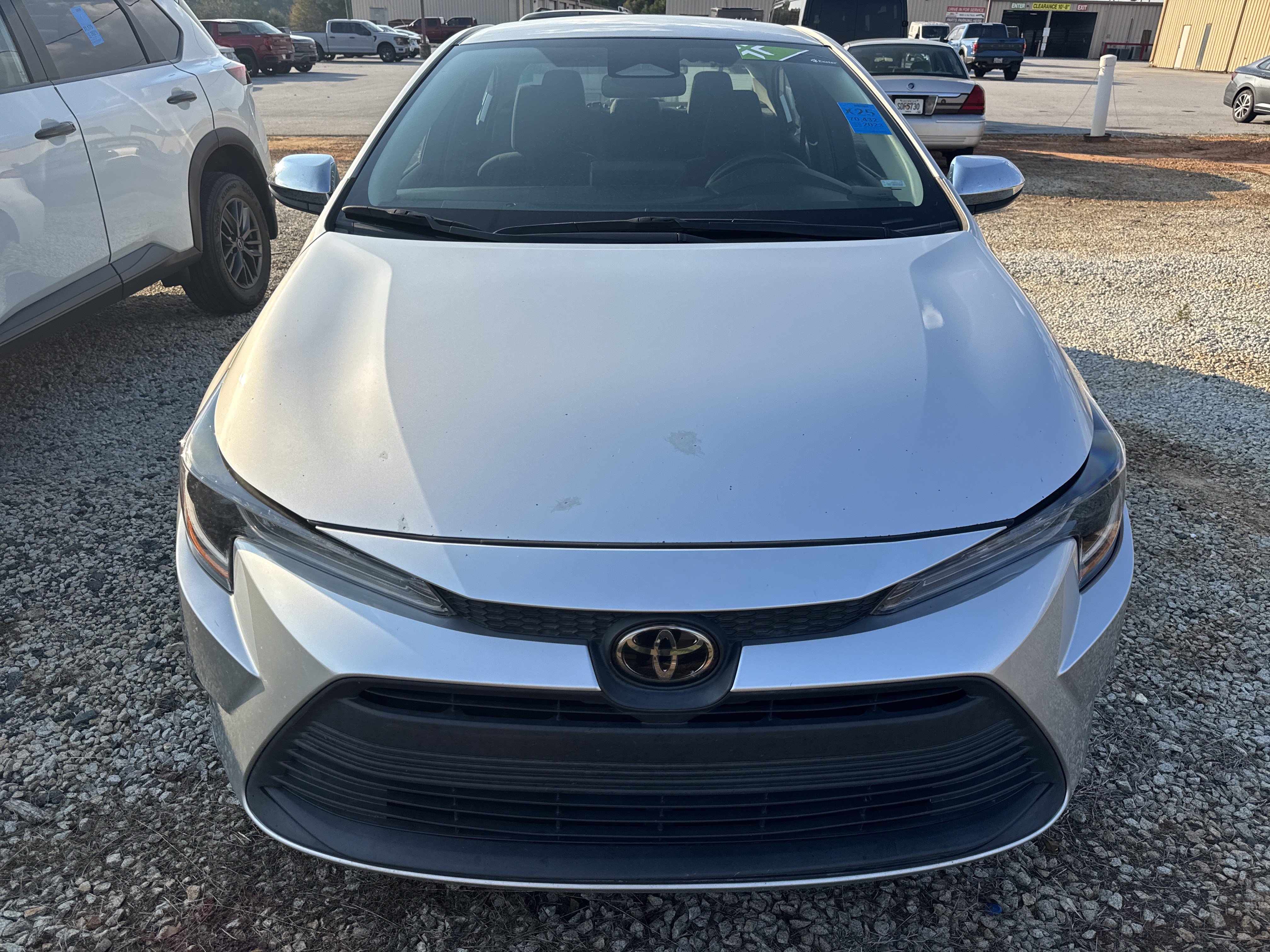 Used 2023 Toyota Corolla LE FWD image 2