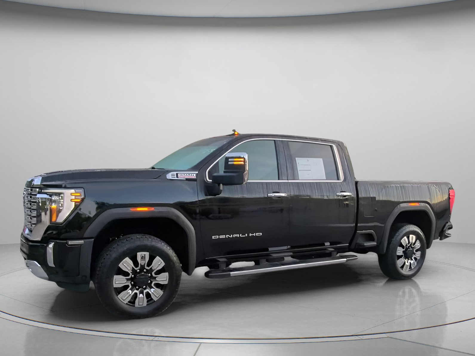 Used 2024 GMC Sierra 2500 Denali w/ Denali Reserve Package AWD/4WD image 14