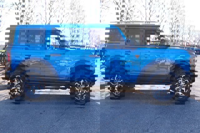 Certified 2025 Ford Bronco Badlands image 6