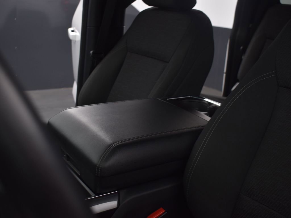 Certified 2022 Ford F150 XLT w/ Equipment Group 302A High image 41