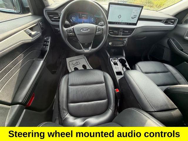 Certified 2025 Ford Escape Platinum AWD/4WD image 10
