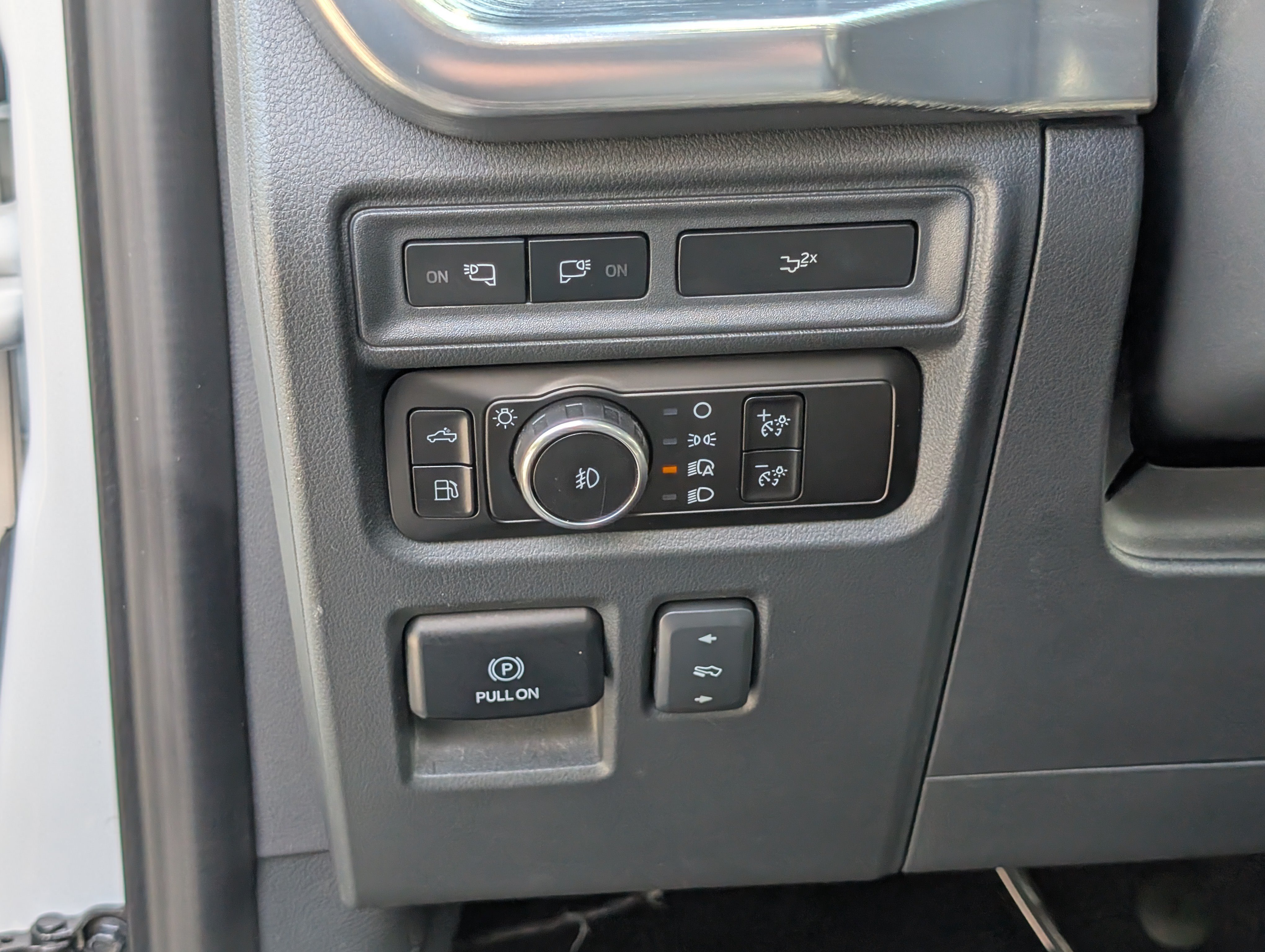 Certified 2023 Ford F150 Lariat w/ Equipment Group 502A High AWD/4WD image 21