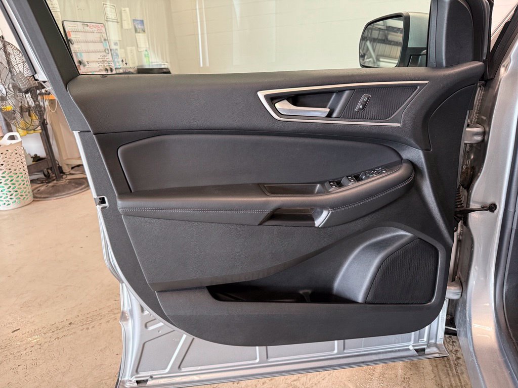 Certified 2023 Ford Edge SEL w/ Convenience Package AWD/4WD image 20