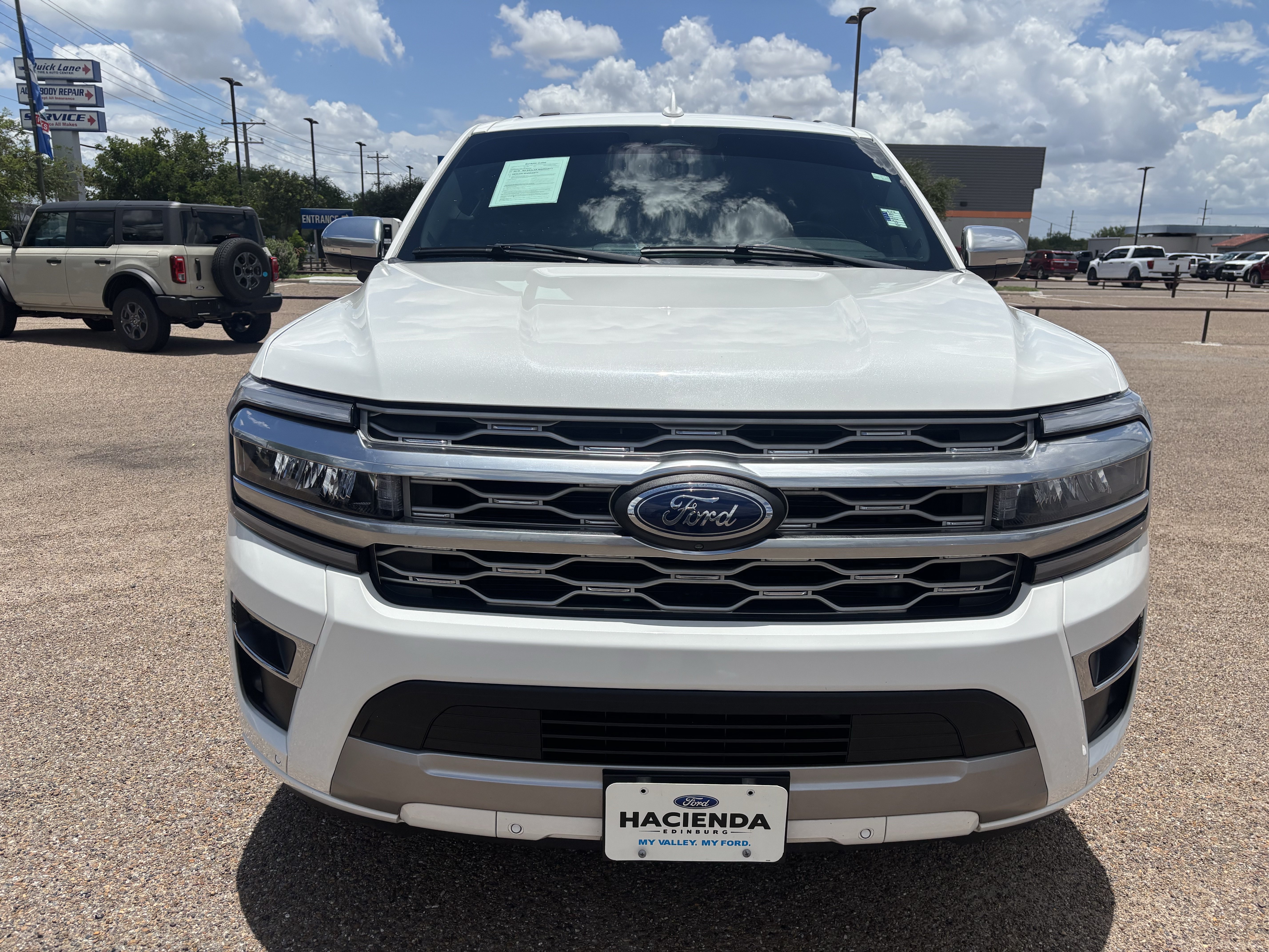 Certified 2024 Ford Expedition Platinum RWD image 6