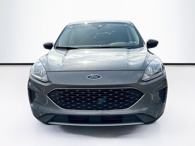 Certified 2022 Ford Escape SE w/ Convenience Package AWD/4WD image 3