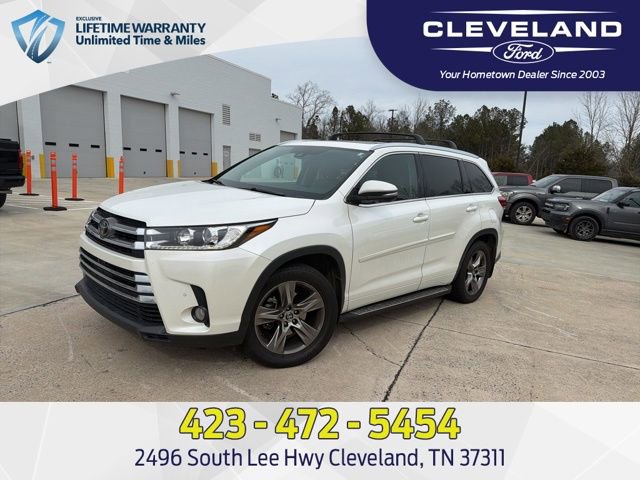 Used 2017 Toyota Highlander Limited Platinum image 1