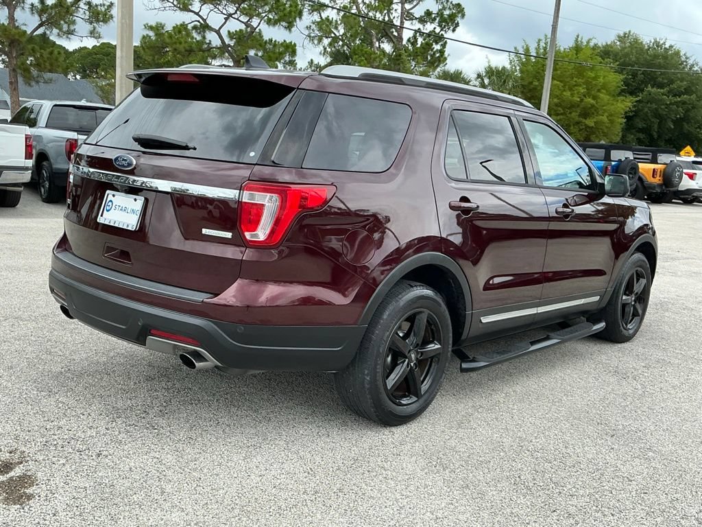 Certified 2018 Ford Explorer XLT FWD image 15
