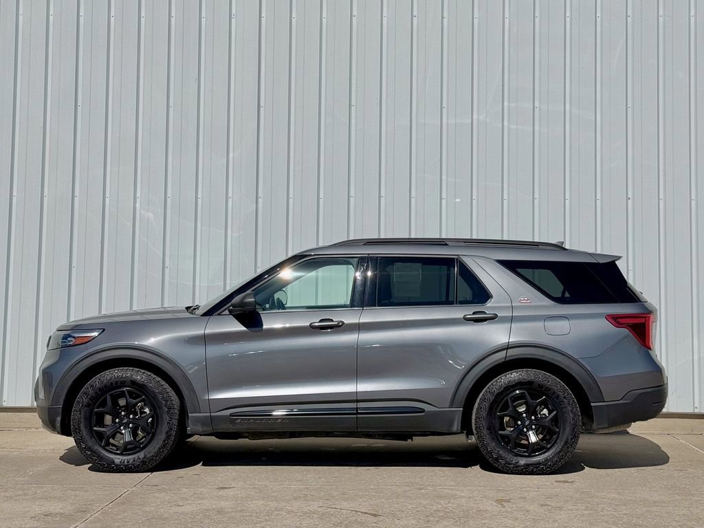 Certified 2022 Ford Explorer Timberline image 6