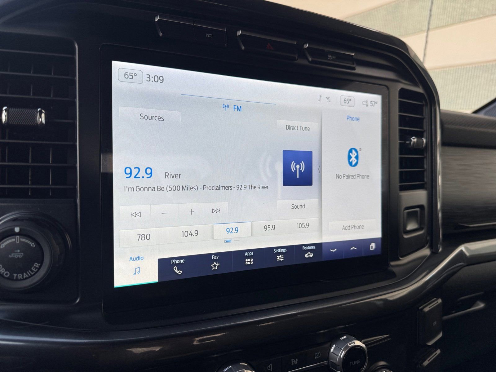 Certified 2022 Ford F150 XLT w/ Equipment Group 302A High image 27