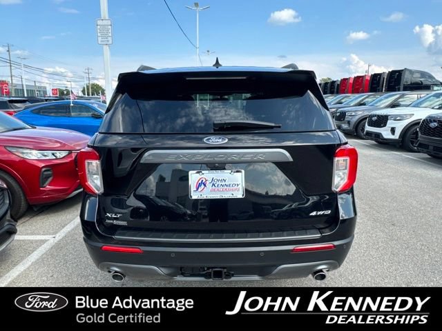 Certified 2023 Ford Explorer XLT w/ Equipment Group 202A AWD/4WD image 33