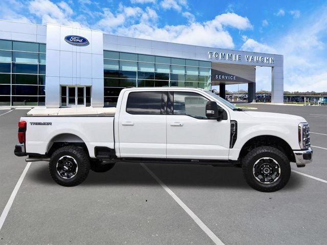 Certified 2026 Ford F250 Lariat w/ Tremor Off-Road Package AWD/4WD image 5