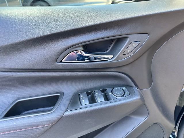 Used 2023 Chevrolet Equinox RS AWD/4WD image 33