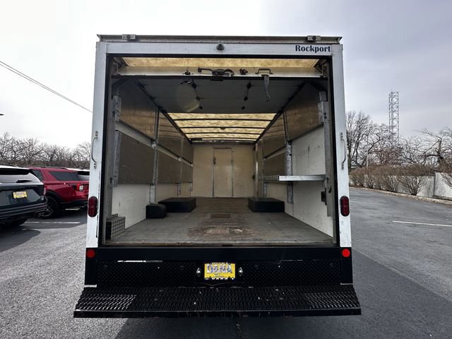 Used 2022 Chevrolet Express 3500 w/ Power Convenience Package image 5