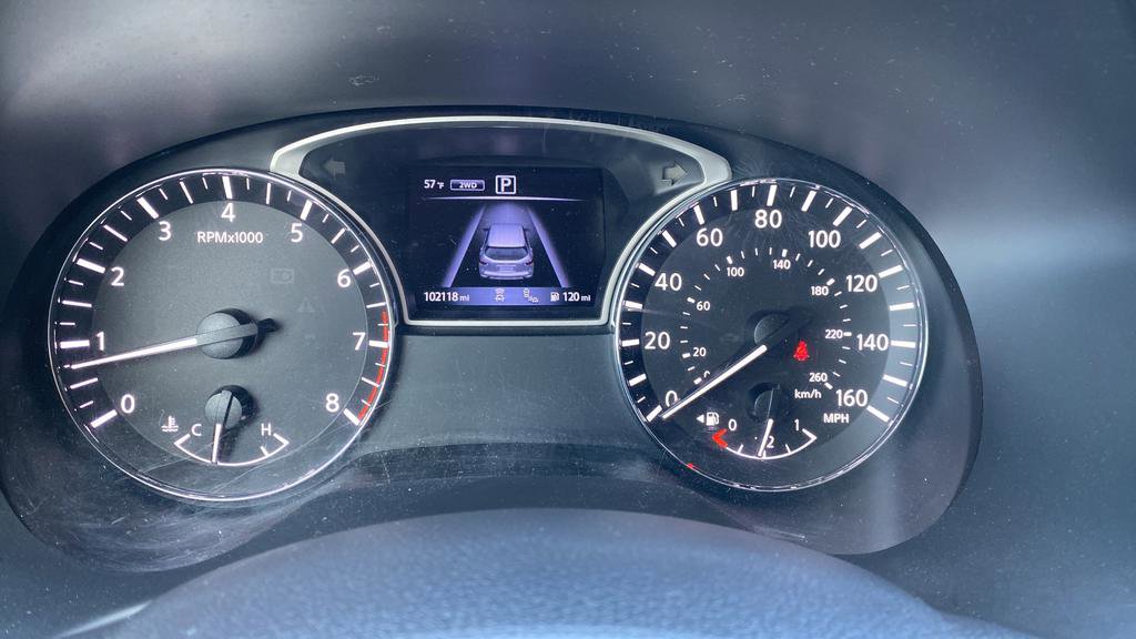 Used 2020 Nissan Pathfinder SV AWD/4WD image 17