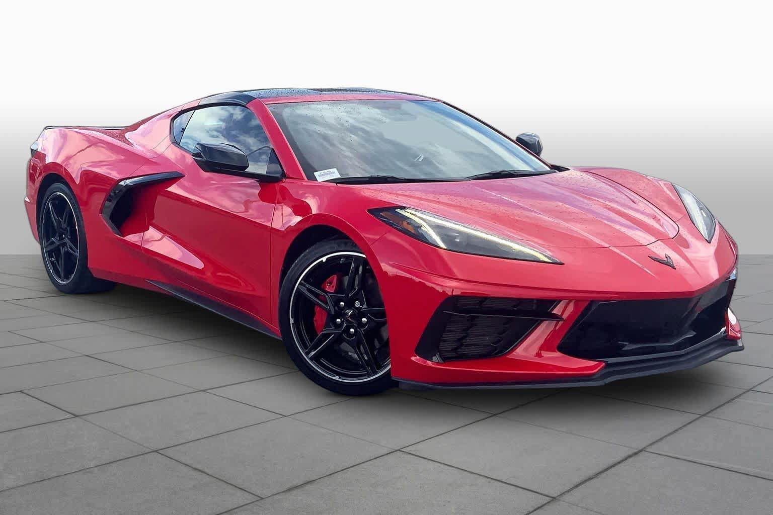 Used 2023 Chevrolet Corvette Stingray Coupe w/ 1LT RWD image 3
