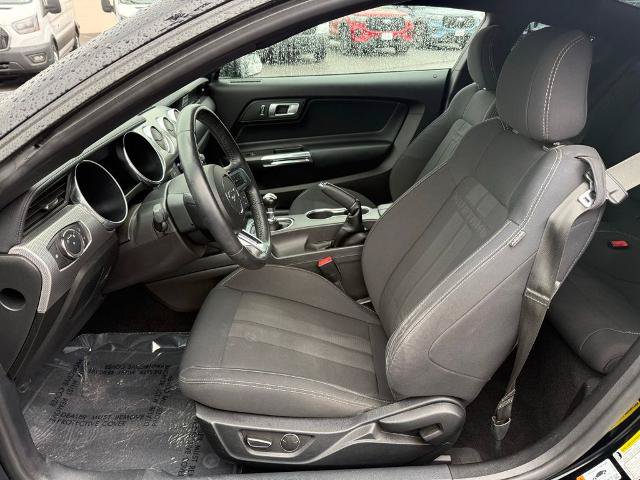 Certified 2019 Ford Mustang GT w/ Black Accent Package RWD image 11
