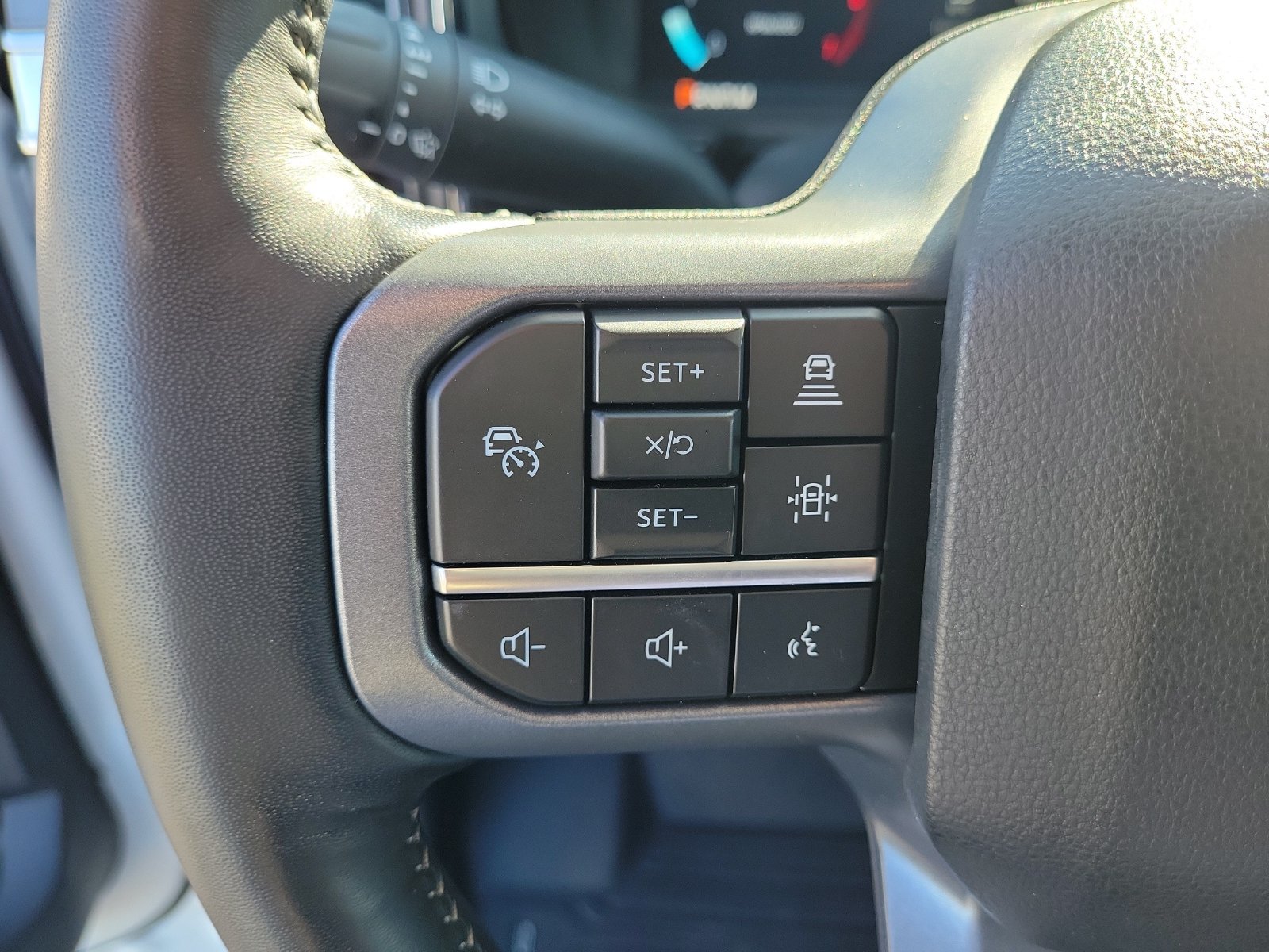 Certified 2024 Ford F250 4x4 Crew Cab Super Duty image 19