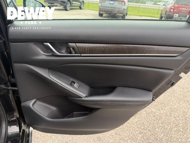 Used 2018 Honda Accord EX-L image 30