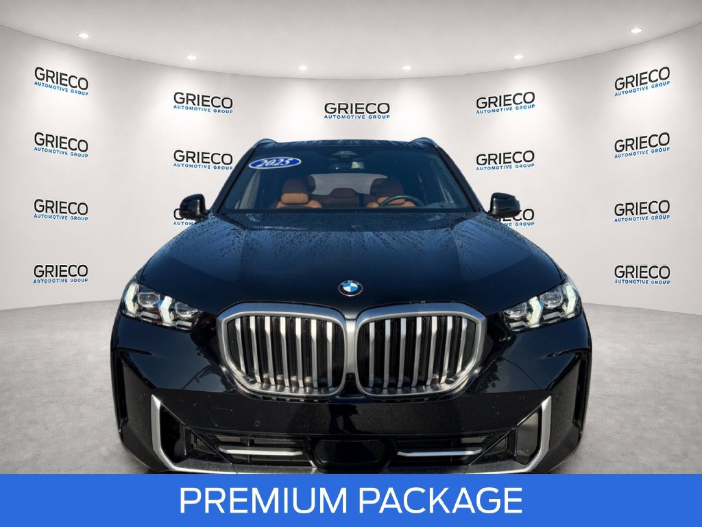 Used 2024 BMW X5 xDrive40i w/ Premium Package AWD/4WD image 2