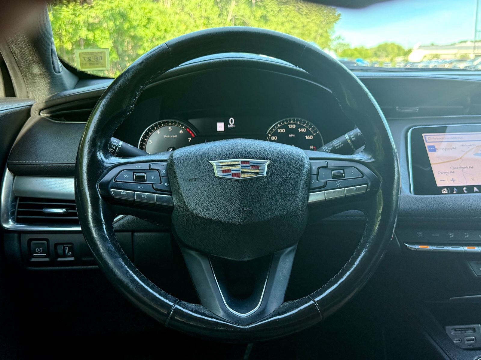 Used 2020 Cadillac XT4 Premium Luxury w/ Cold Weather Package AWD/4WD image 37