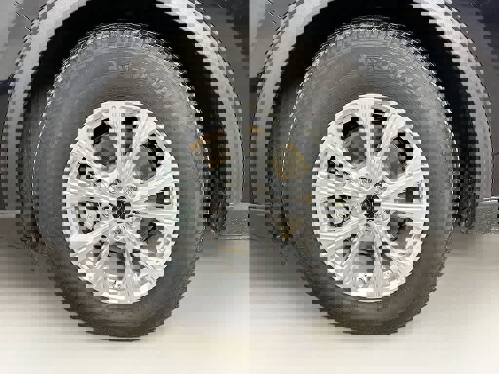 Certified 2023 Ford Escape Active image 10