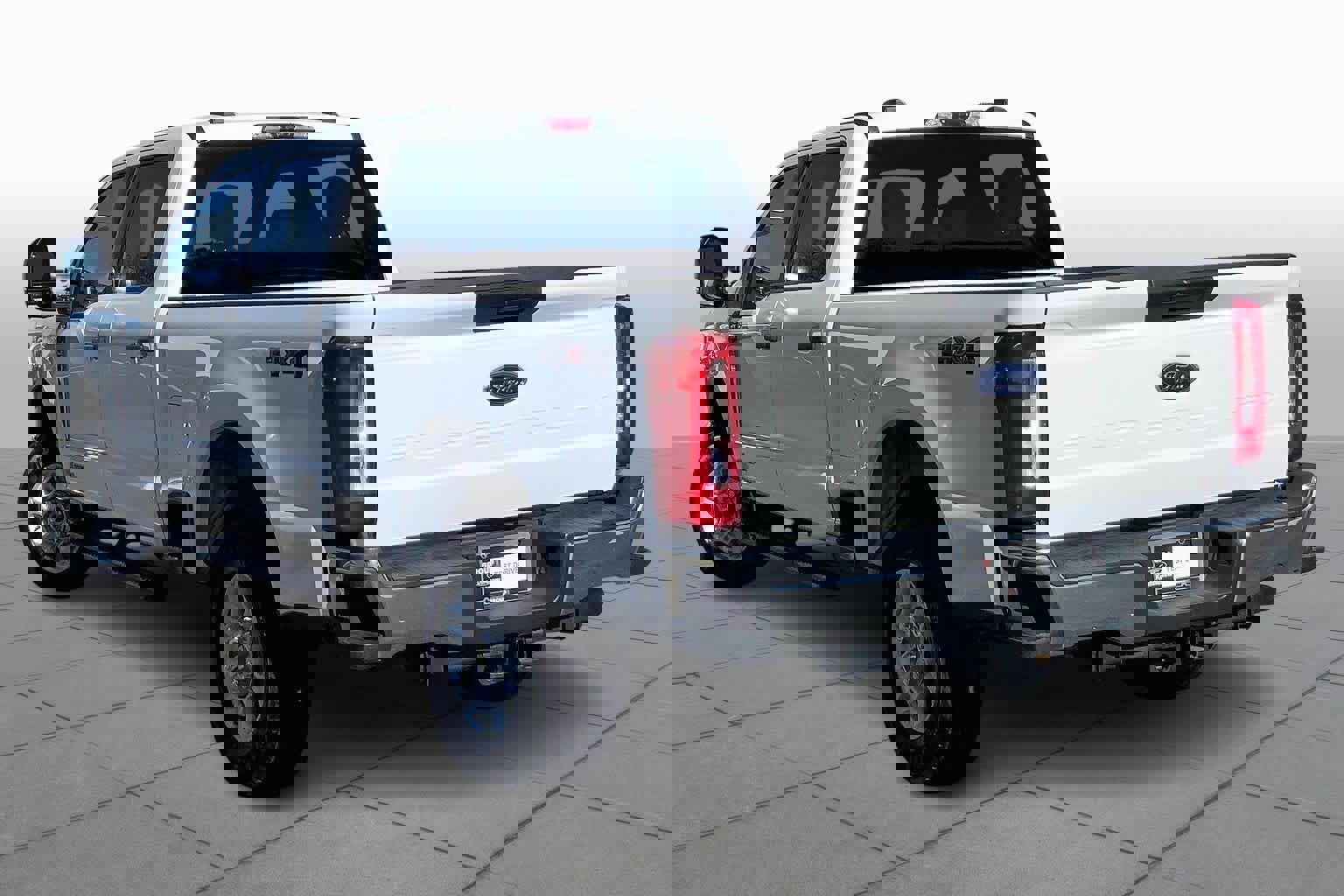 Certified 2025 Ford F250 XLT image 2