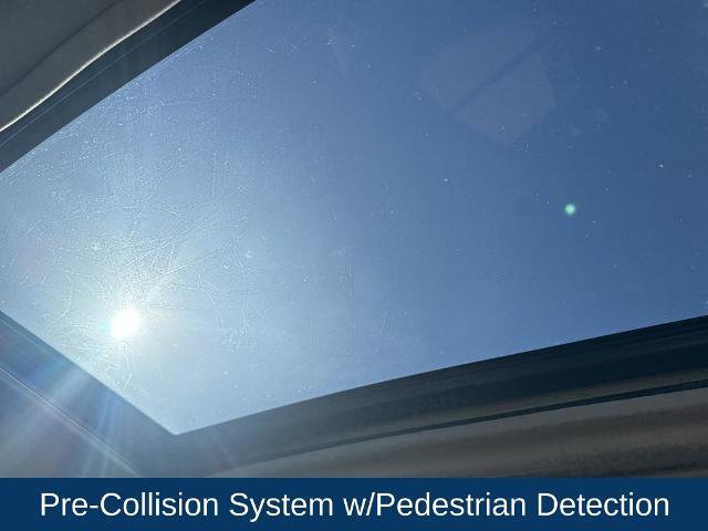 Used 2020 Toyota RAV4 XLE w/ Convenience Package image 13