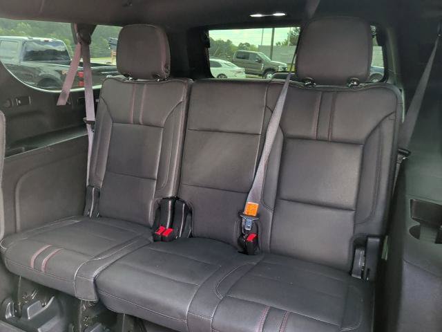 Used 2023 Chevrolet Suburban RST w/ Luxury Package AWD/4WD image 11