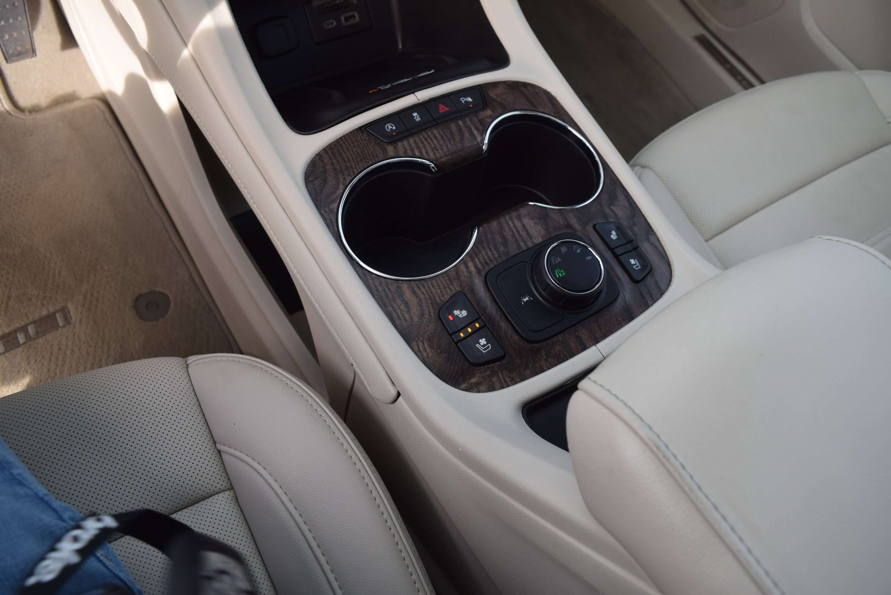 Used 2021 GMC Acadia Denali w/ Denali Ultimate Package image 21