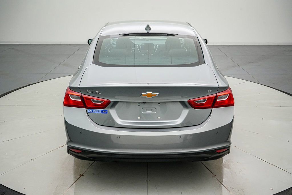 Used 2024 Chevrolet Malibu LT image 4