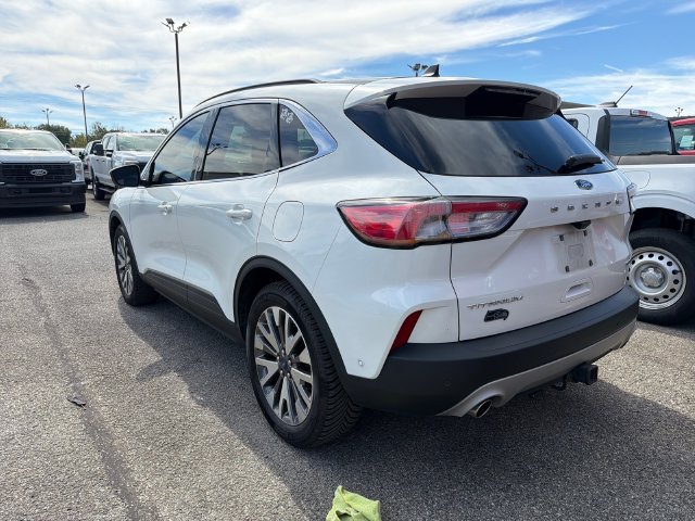 Certified 2020 Ford Escape Titanium w/ Titanium Premium Package 2.0 AWD/4WD image 5