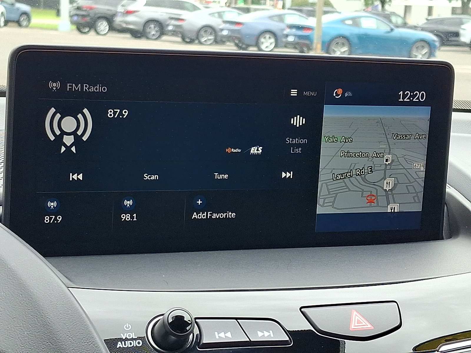 Used 2022 Acura RDX w/ Advance Package FWD image 19