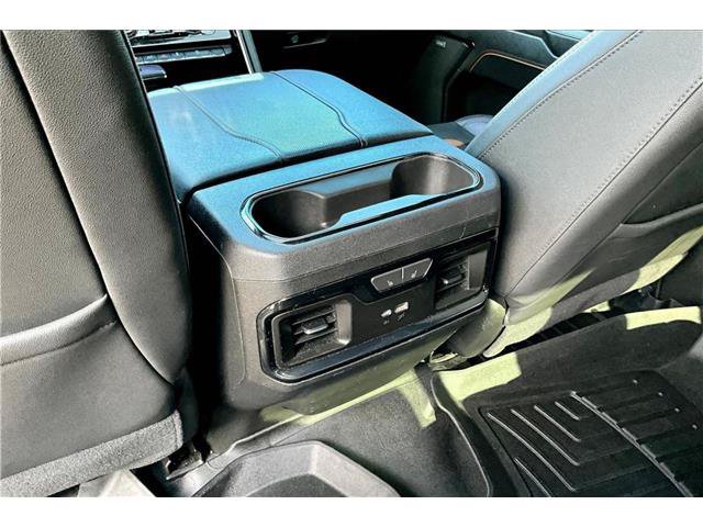 Used 2023 GMC Sierra 1500 AT4 w/ Technology Package AWD/4WD image 13