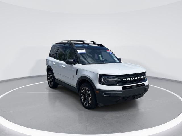 Certified 2023 Ford Bronco Sport Outer Banks w/ Tech Package image 8