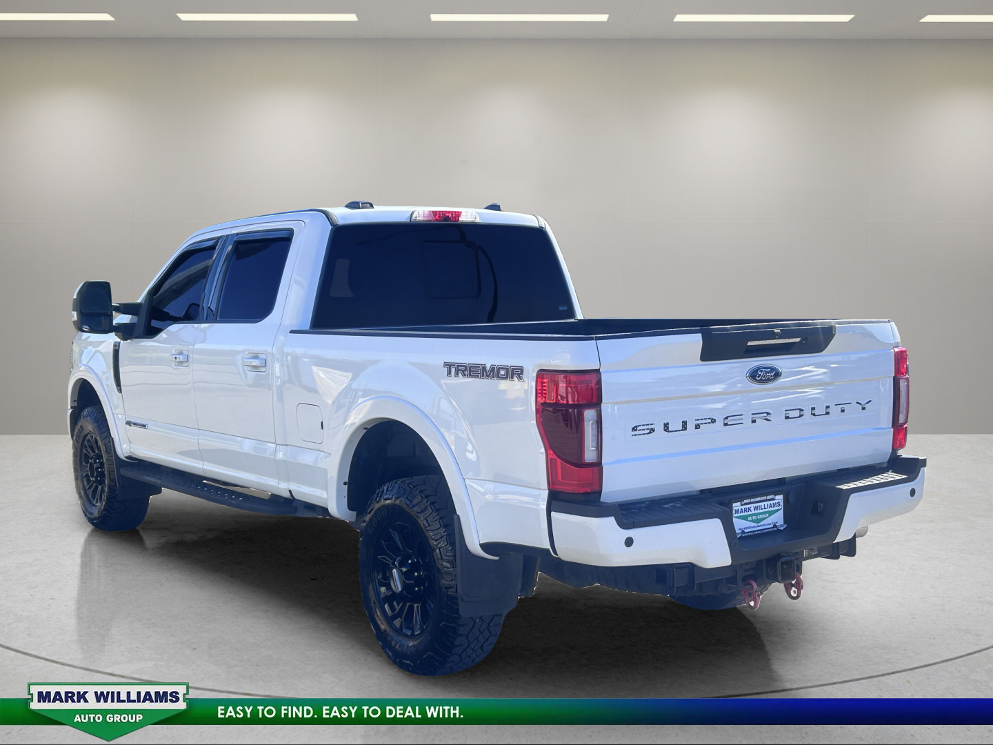 Certified 2022 Ford F250 Lariat w/ Tremor Off-Road Package AWD/4WD image 4