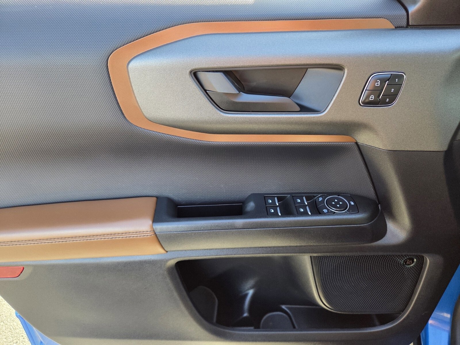 Certified 2025 Ford Bronco Sport Outer Banks w/ Outer Banks Tech Package+ image 17