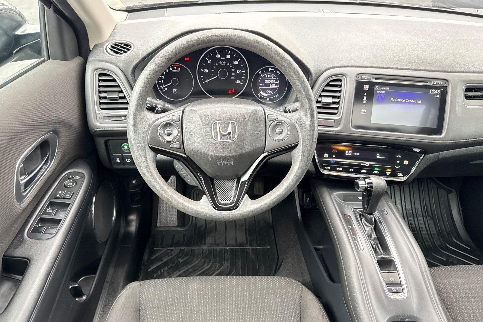 Used 2018 Honda HR-V EX image 12