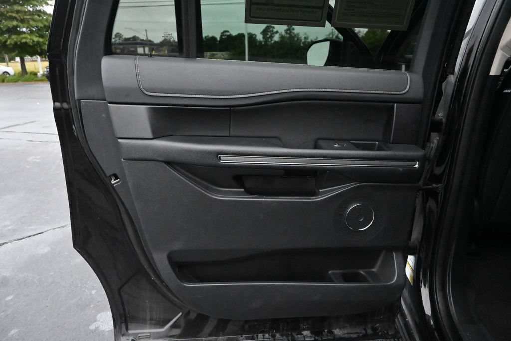 Certified 2024 Ford Expedition Max XLT RWD image 34