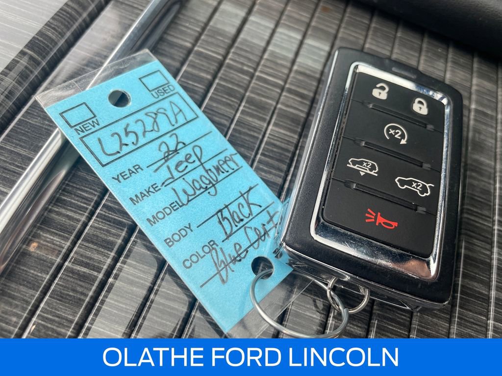 Used 2022 Jeep Wagoneer Series III w/ Premium Group I image 13