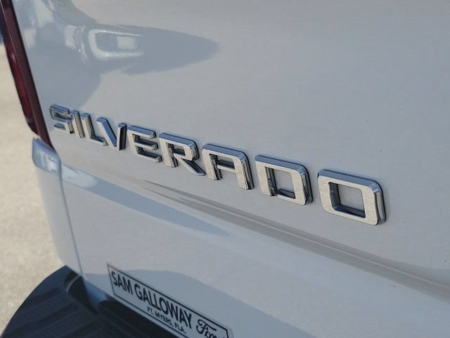 Used 2024 Chevrolet Silverado 1500 RST AWD/4WD image 8