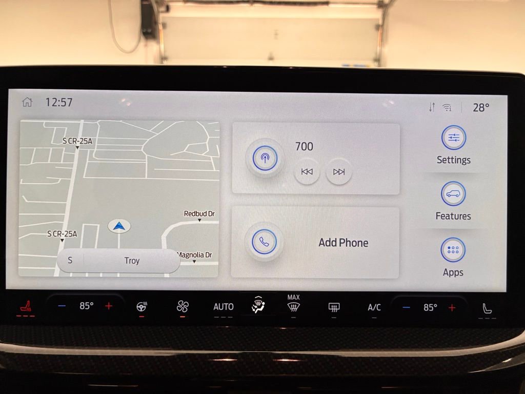 Certified 2025 Ford Escape ST-Line Elite w/ Tech Pack #2 image 4