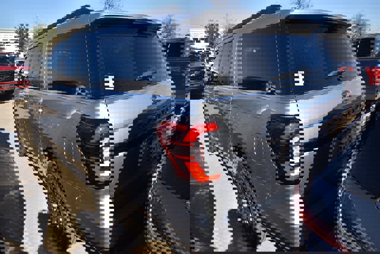 Certified 2023 Ford Expedition Max Limited image 3