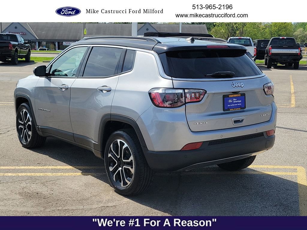 Used 2024 Jeep Compass Limited AWD/4WD image 5