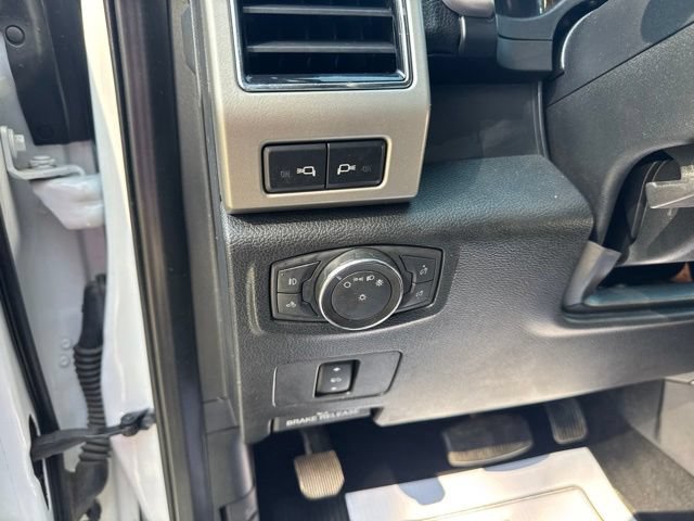 Certified 2020 Ford F250 Lariat w/ Lariat Value Package AWD/4WD image 8