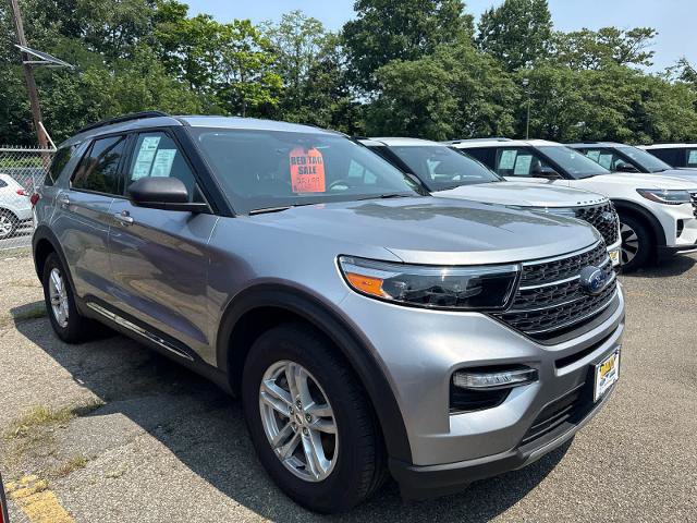 Certified 2023 Ford Explorer XLT w/ Equipment Group 202A