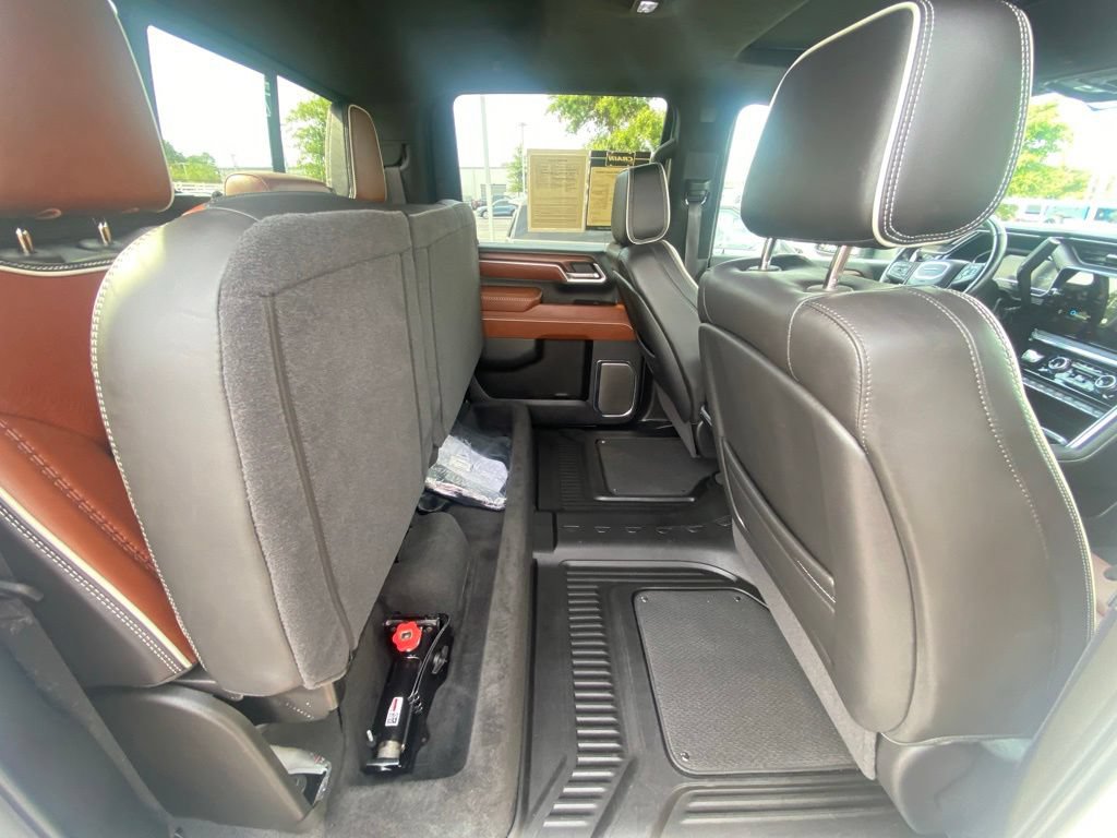 Used 2024 GMC Sierra 2500 Denali Ultimate AWD/4WD image 27
