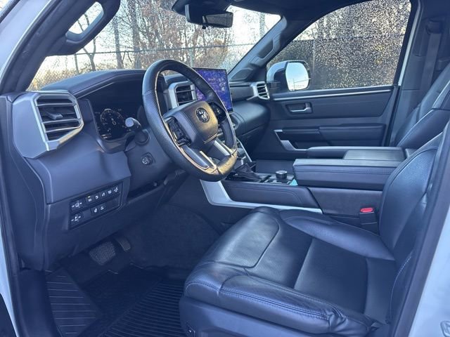 Used 2024 Toyota Sequoia Platinum image 13